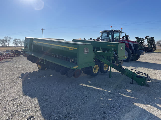Image of John Deere 455 equipment image 1