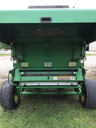 Image of John Deere 458 MegaWide Plus equipment image 3