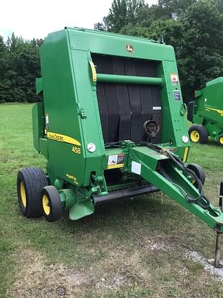 Image of John Deere 458 MegaWide Plus equipment image 2