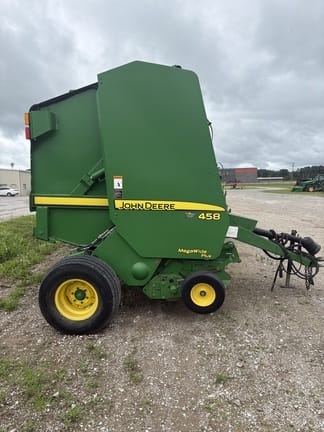 2008 John Deere 458 MegaWide Plus Equipment Image0