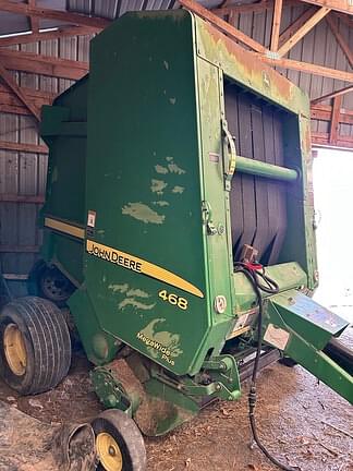 Image of John Deere 468 MegaWide Plus equipment image 1