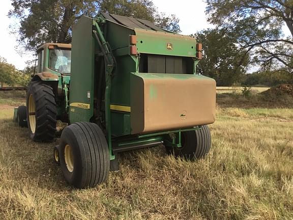 Image of John Deere 468 MegaWide Plus equipment image 3