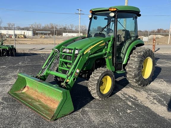 Image of John Deere 4720 Image 0