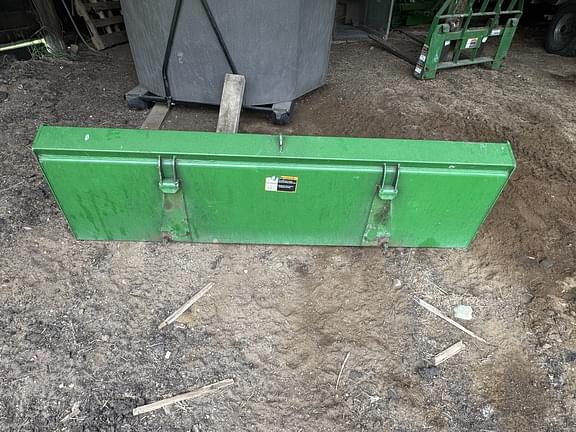 Image of John Deere 4720 equipment image 4
