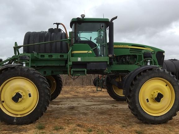 Image of John Deere 4720 equipment image 3