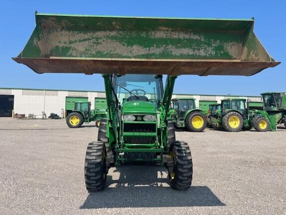 Image of John Deere 4720 equipment image 2