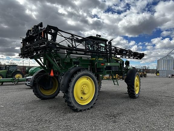 Image of John Deere 4730 equipment image 4