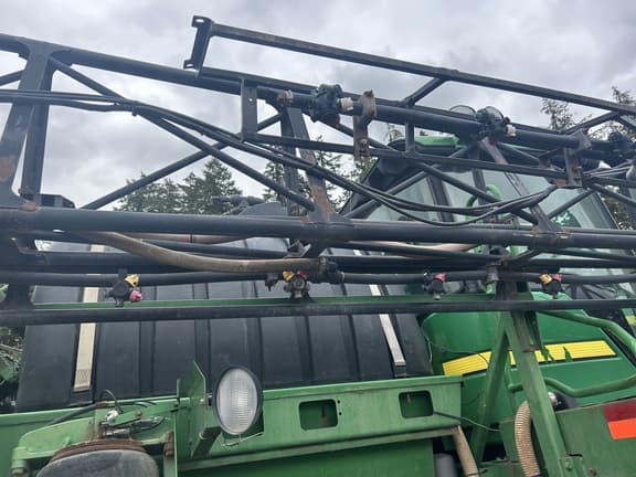 Image of John Deere 4730 equipment image 4