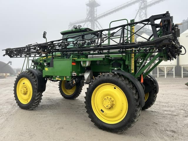 Image of John Deere 4730 equipment image 4