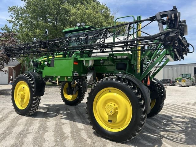 Image of John Deere 4730 equipment image 4