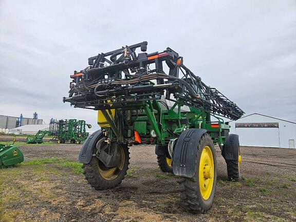 Image of John Deere 4730 equipment image 2