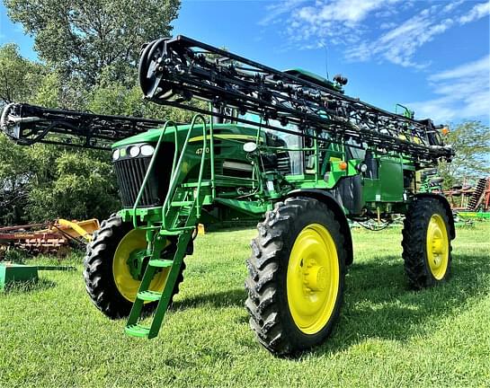 Image of John Deere 4730 equipment image 1