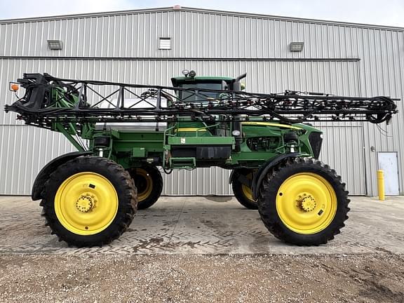 Image of John Deere 4730 equipment image 4