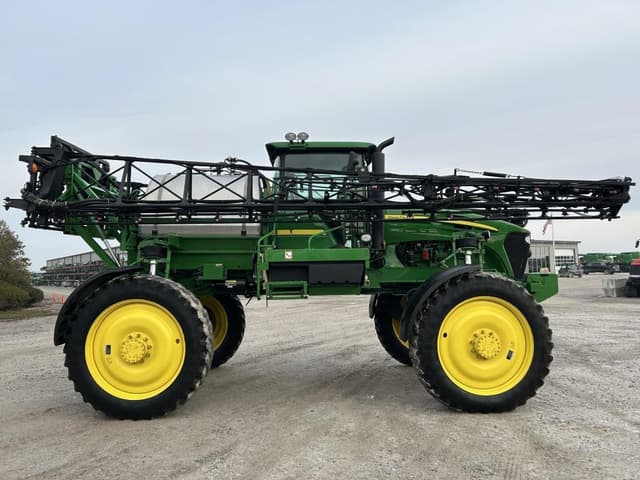 Image of John Deere 4730 equipment image 3