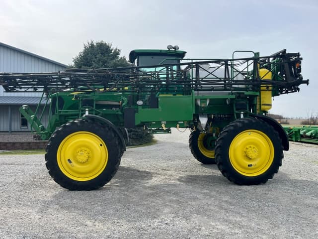 Image of John Deere 4730 equipment image 1