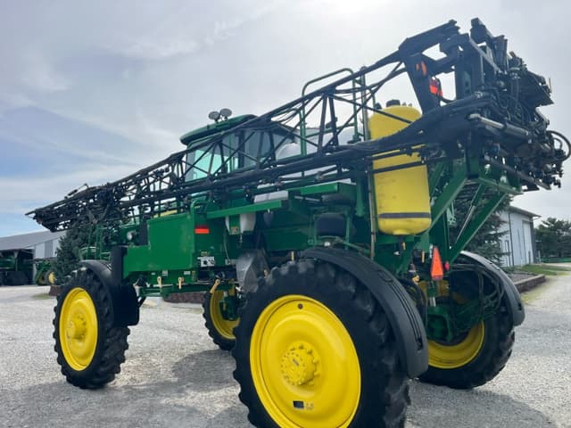 Image of John Deere 4730 equipment image 2