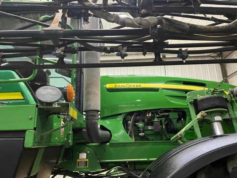 Image of John Deere 4730 Image 1