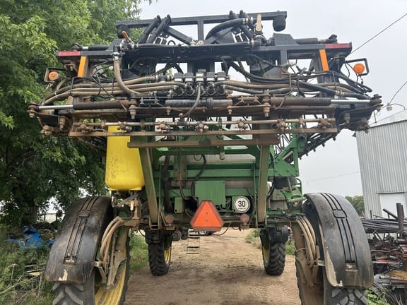 2008 John Deere 4830 Equipment Image0