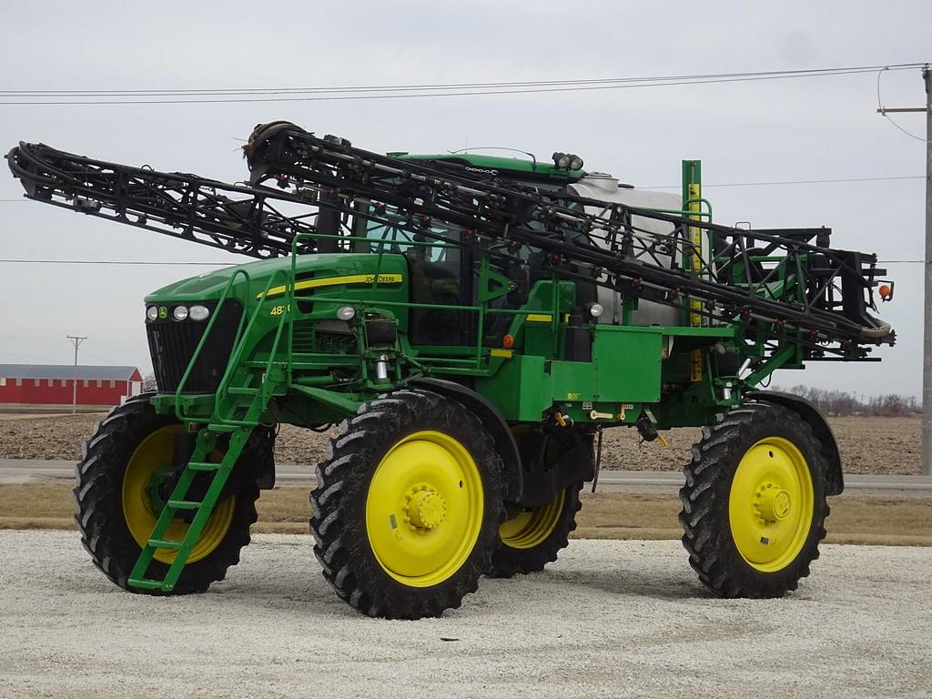 Image of John Deere 4830 Primary image