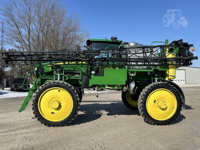 Image of John Deere 4830 equipment image 2