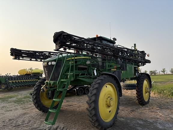Image of John Deere 4830 Primary image