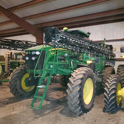 Image of John Deere 4830 equipment image 1