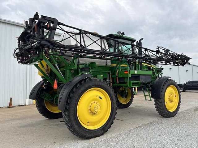 Image of John Deere 4830 equipment image 3