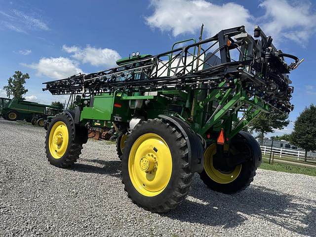 Image of John Deere 4830 equipment image 4