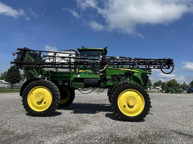 Image of John Deere 4830 equipment image 3