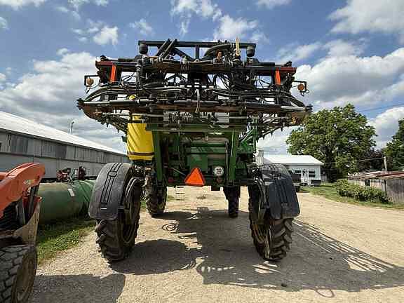 Image of John Deere 4830 equipment image 4