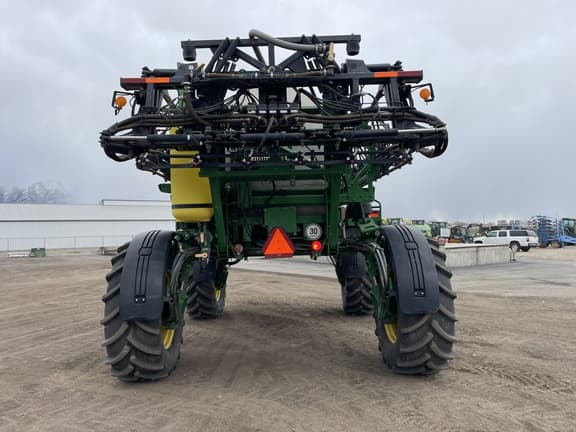 Image of John Deere 4830 equipment image 3