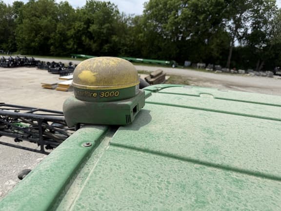 Image of John Deere 4830 equipment image 1