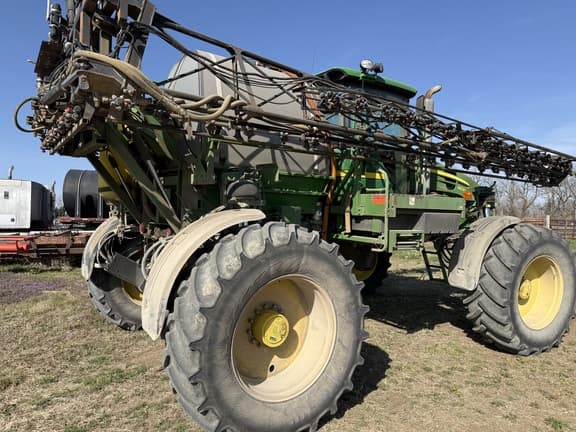 Image of John Deere 4830 equipment image 1