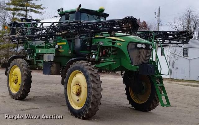 Image of John Deere 4830 equipment image 2