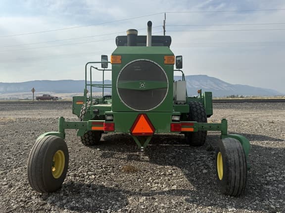 Image of John Deere 4895 equipment image 2