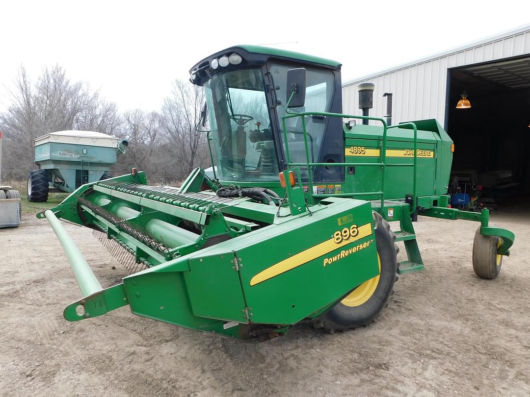 Image of John Deere 4895 Primary image