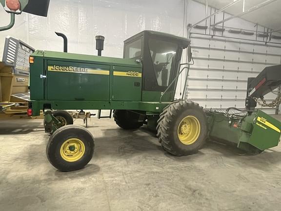 Image of John Deere 4895 equipment image 3