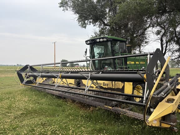 Image of John Deere 4895 equipment image 1