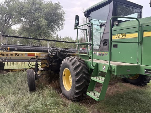 Image of John Deere 4895 equipment image 2