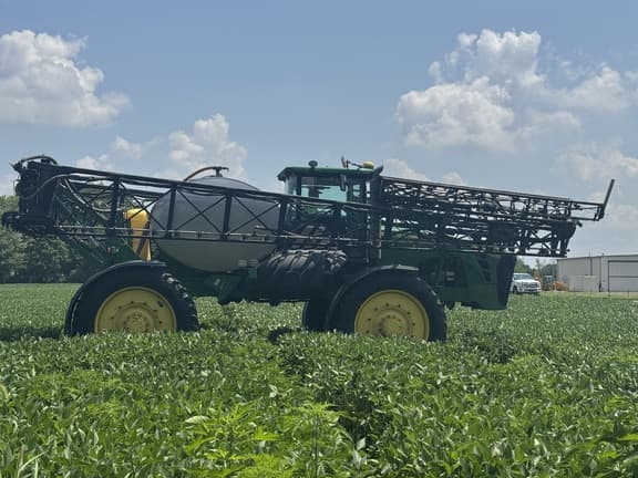 Image of John Deere 4930 equipment image 1