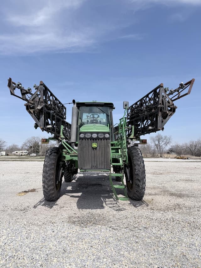 Image of John Deere 4930 equipment image 1