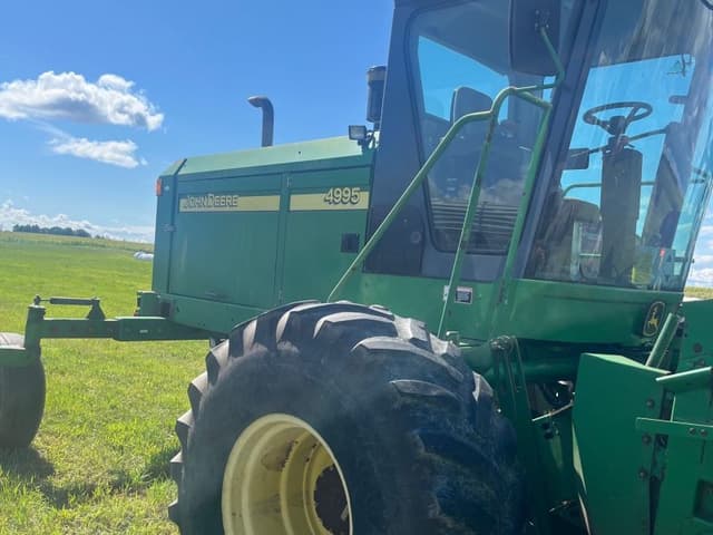 Image of John Deere 4995 equipment image 1