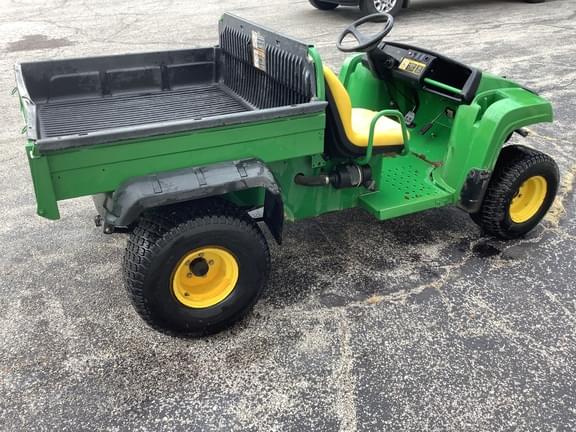 Image of John Deere Turf TX equipment image 3