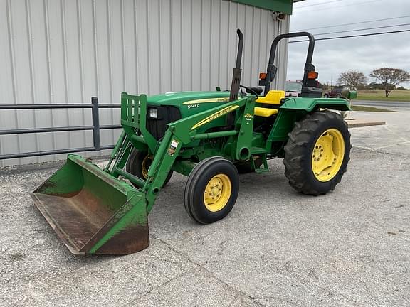 Image of John Deere 5045D equipment image 1