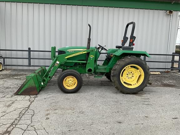 Image of John Deere 5045D Primary image