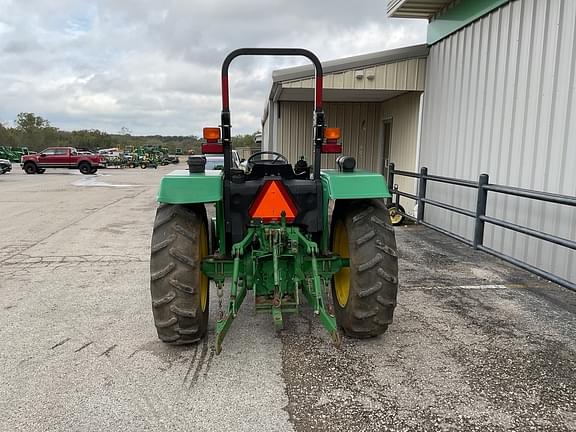 Image of John Deere 5045D equipment image 2