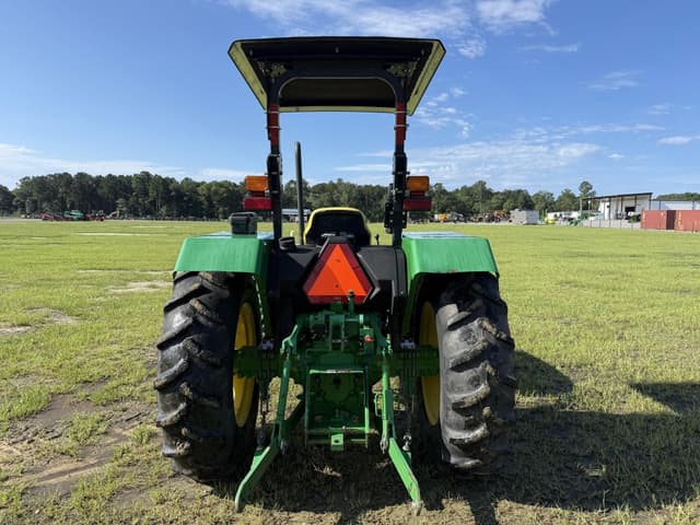 Image of John Deere 5103 equipment image 3