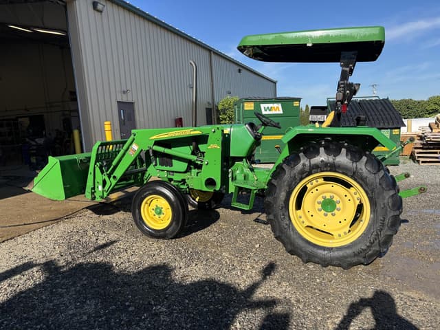 Image of John Deere 5103 equipment image 1
