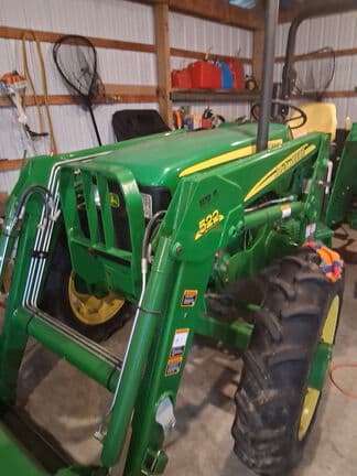 Image of John Deere 5103 equipment image 1