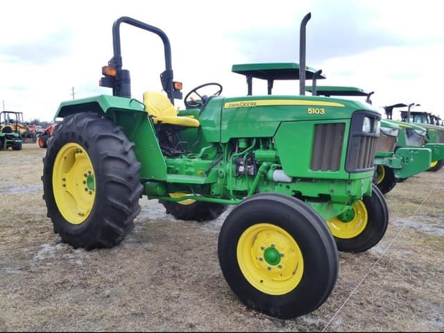 Image of John Deere 5103 equipment image 1